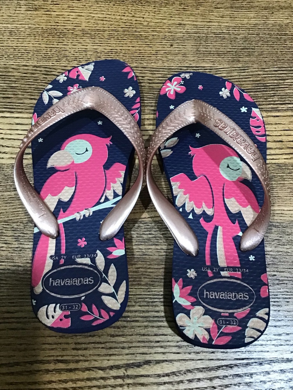 Havaianas Kids Navy & Pink Parrot Flip Flops - Rose Gold Straps